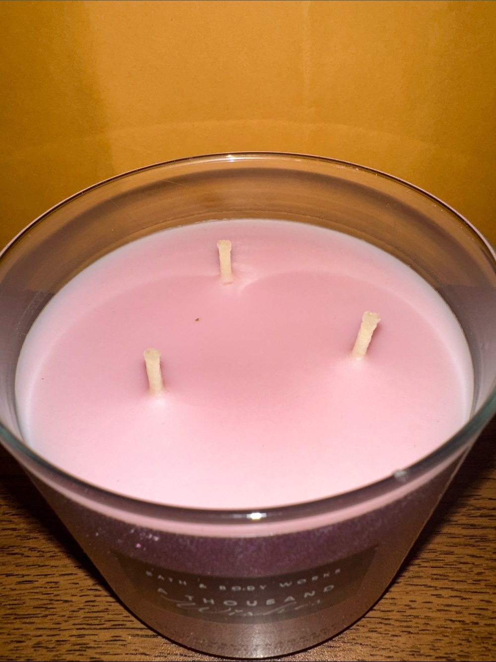 Bath & Body Works 'A Thousand Wishes' 3-Wick Candle - Picture 3 of 4